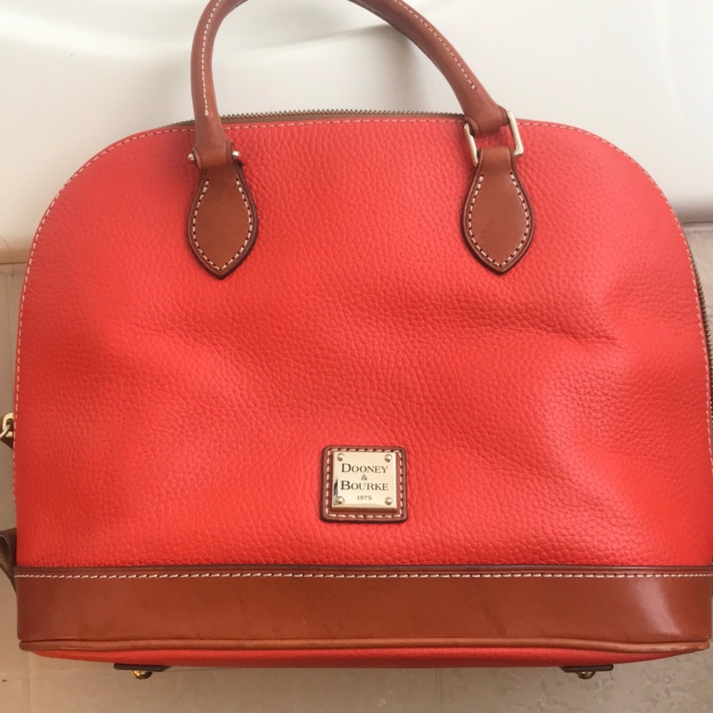 Handbag - Picture 2 of 6